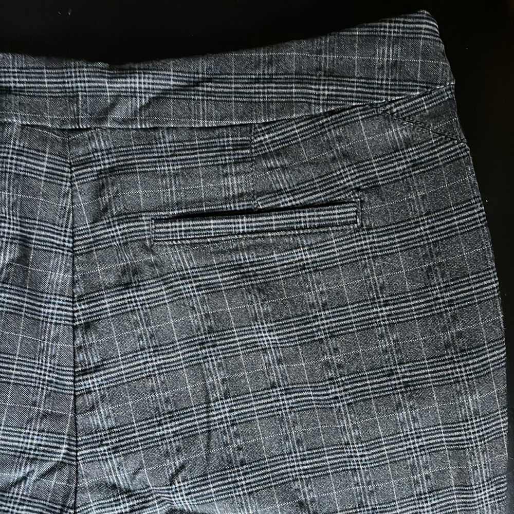 LILY MORGAN Plaided Dark Gray Pull On Pants